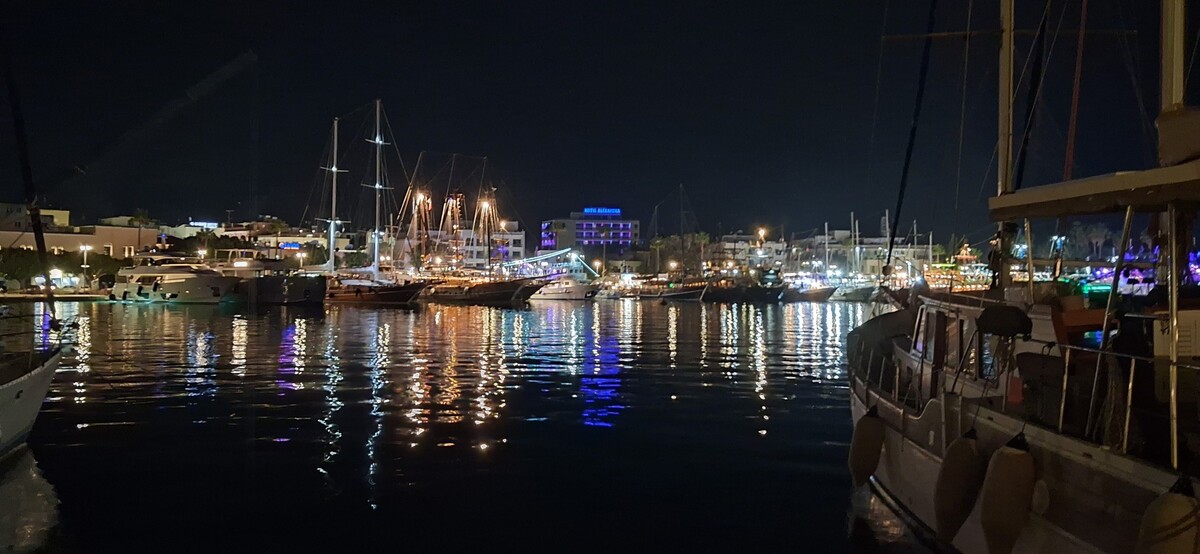 Kos Harbour at night